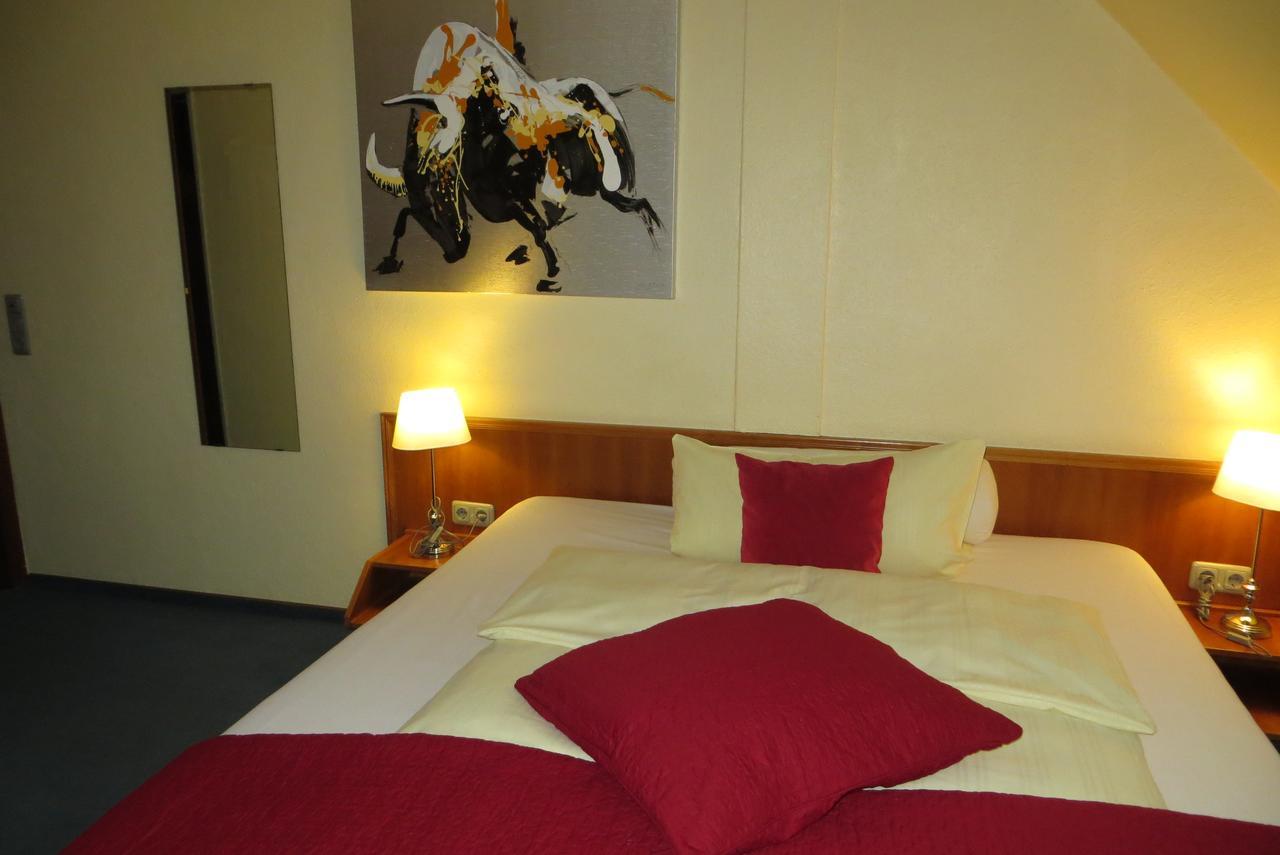 Burghotel Muenzenberg Exterior photo